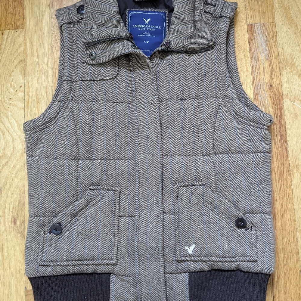 American Eagle Women's Large Brown Vest - Picture 8 of 8